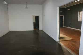 110m2 shop Office " For Lease"