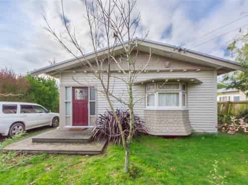 70 Wilsons Road South, Saint Martins