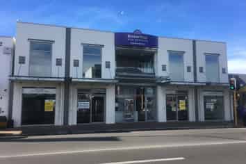 Prime retail position 