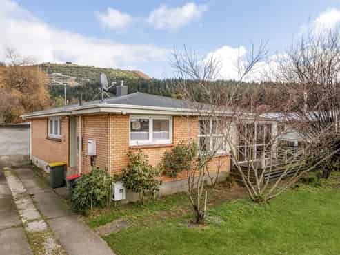 140 Fairy Springs Road, Fairy Springs