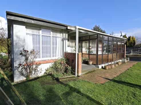 105 Avenal Street, Avenal