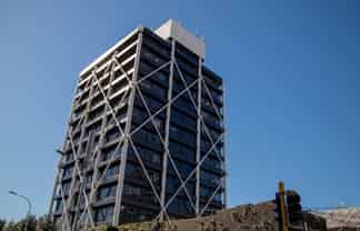 AUCKLAND'S WATERFRONT OFFICE