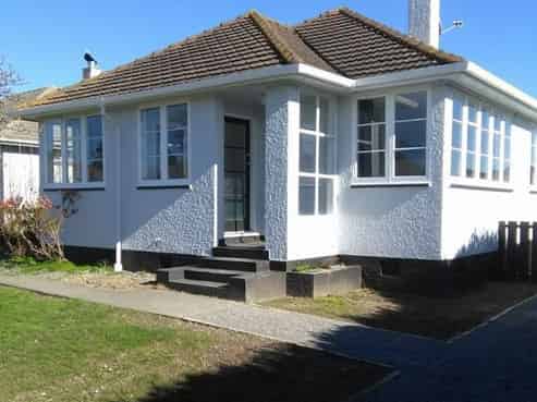 11 Massey Crescent, Marewa