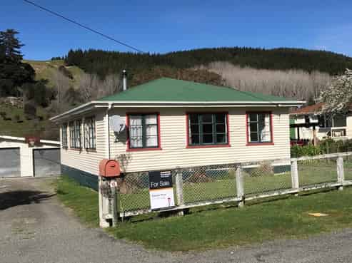 15 Blackhill Road, Tinui