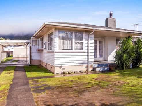 110 Fairy Springs Road, Fairy Springs