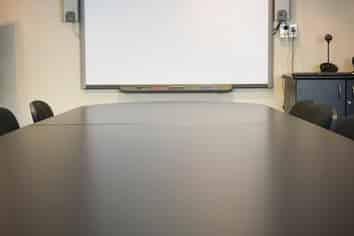 Office Building - City Fringe - For Sale Or Lease