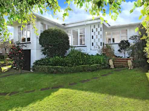 12 Appleyard Crescent, Meadowbank