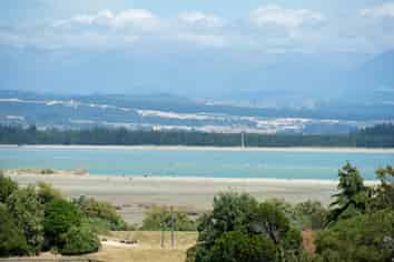 33 Beach Road, Tahunanui