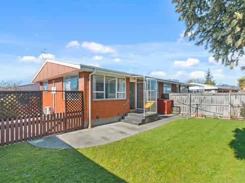 1/430 Ferry Road, Woolston