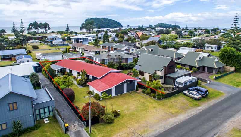 208 Sylvia Road, Whangamata