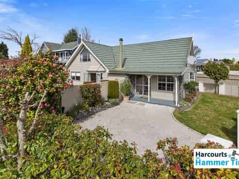 1/26 Aubrey Crescent, Rainbow Point