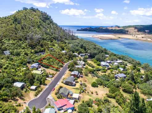 18 Ngahere Terrace, Opoutere