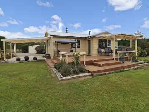 1437 Winton Lorneville Highway, Ryal Bush