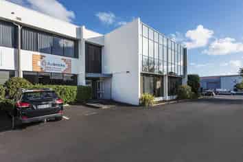 Tenanted investment in Penrose!