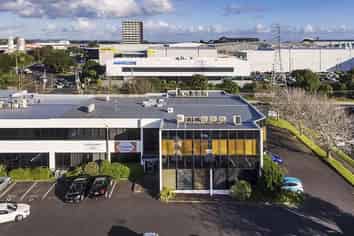 Tenanted investment in Penrose!