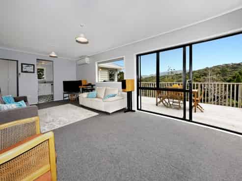 57 Kauri Point Road, Laingholm