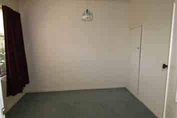 18 Thompson Street, Greymouth