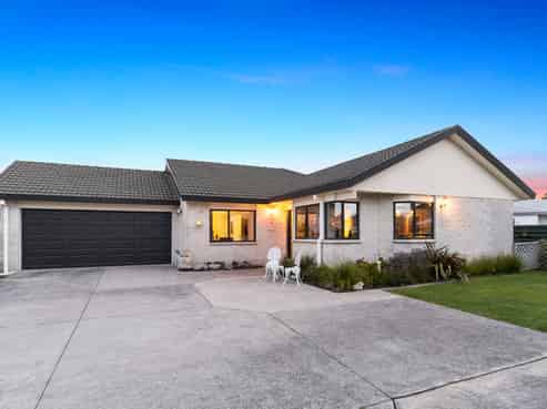 14 Lotus Avenue, Mount Maunganui