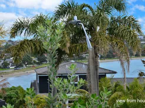 7A The Crescent, Tindalls Beach