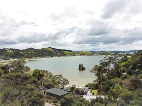 120 Rapata Road, Oakura Coast