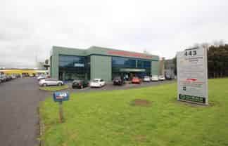 ****New LISTING**** Office Room for Lease!