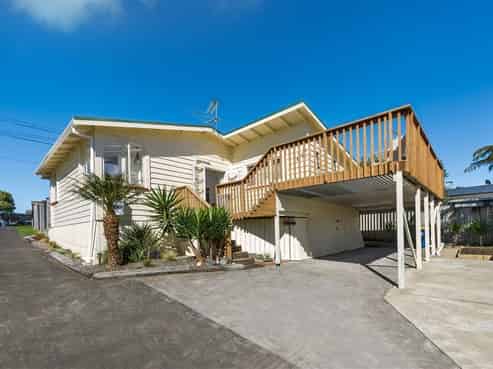 74A Beach Haven Road, Beach Haven