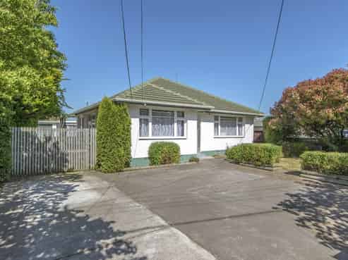 4 Ariki Place, Hei Hei