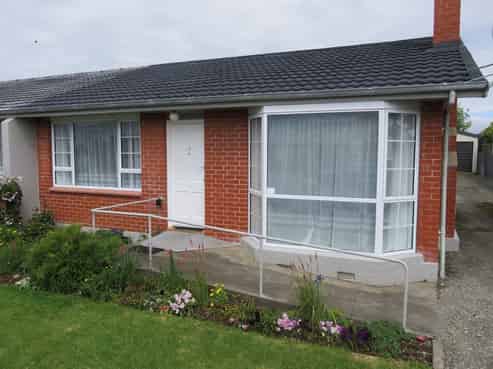 2/105 Catherine Street, Windsor