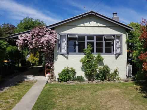 19 Swindon Street, Ophir