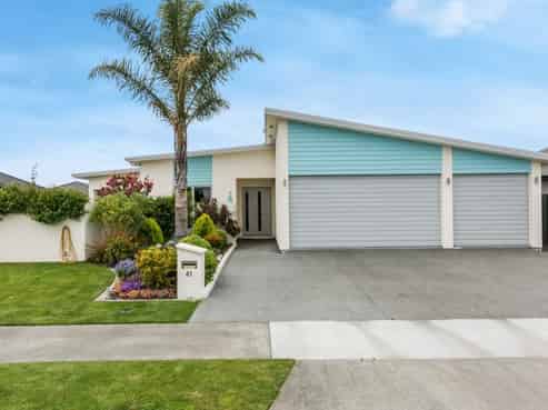 41 Tasman Drive, Poraiti