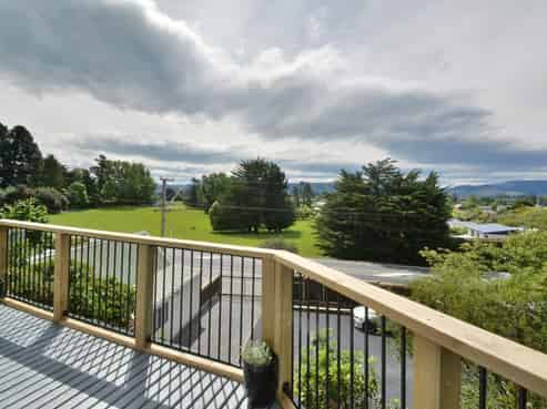 99 Main South Road, East Taieri