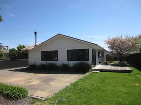 1306 Jellicoe Street, Mayfair