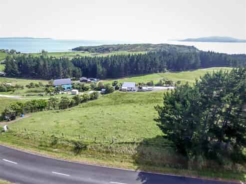 36 Taipa View Road, Taipa