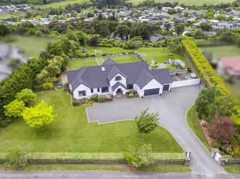 30 Emerald Hill Drive, Birchville