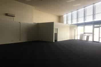 YOUR OPPORTUNITY IN SOCKBURN- GOVT DEPT MOVES