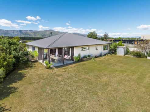 4 Bell Street, Lake Hawea