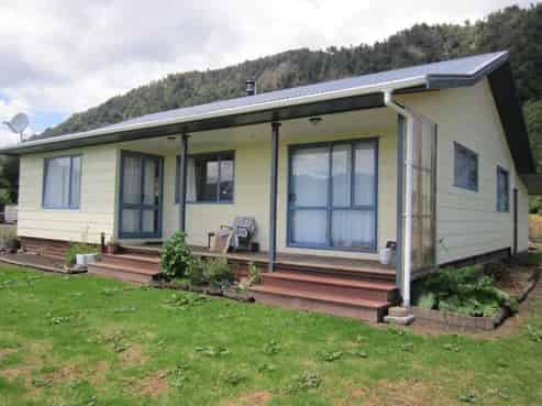 4248 Harihari Highway, Harihari