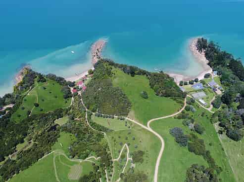 140 Cowes Bay Road, Waiheke Island
