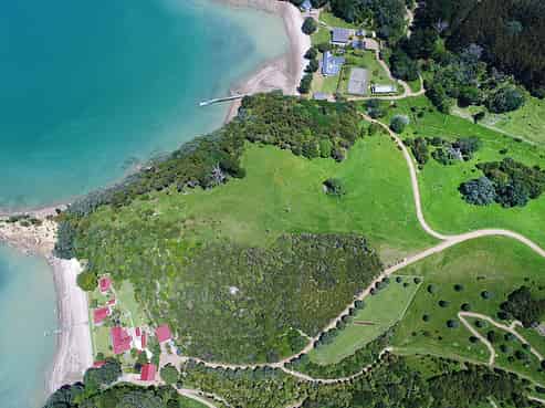 140 Cowes Bay Road, Waiheke Island