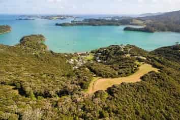 450 Manawaora Road, Russell