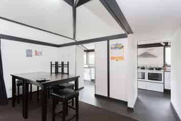 10 Bentley Street, Russley