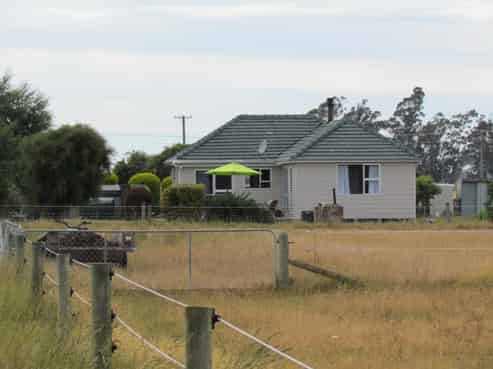 202 Fords Road, Winslow