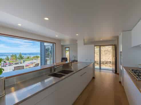 367 Princes Drive, Britannia Heights