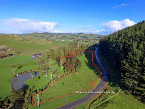 150 Dimmock Road, Waitakaruru