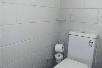 28m2  "For Lease" $5,750 +GST +Outgoings