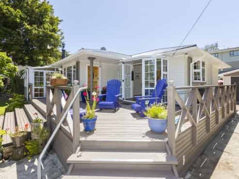 18 Akatarawa Road, Brown Owl