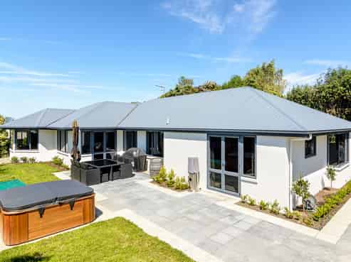 2 Citrus Grove, Mapua