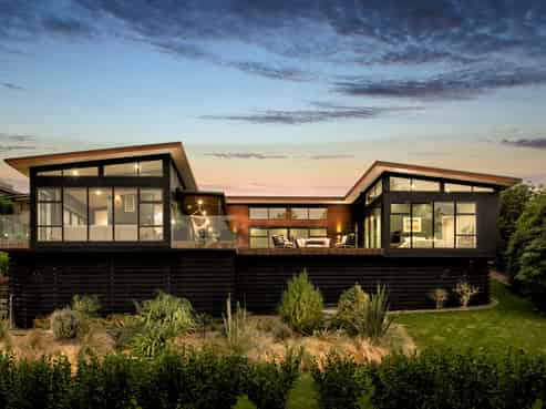 1 Quarry Hill Terrace, Kennedys Bush