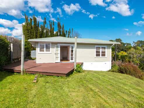 79 Penney Avenue, Mount Roskill