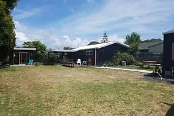 315B Rangi Ave, Whangamata